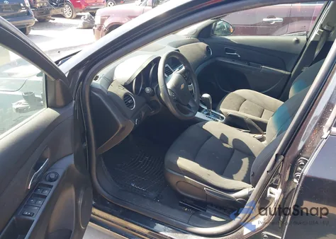 2015 Chevrolet Cruze 1Lt Auto z USA, uszkodzony, nr VIN 1G1PC5SB8F7178975